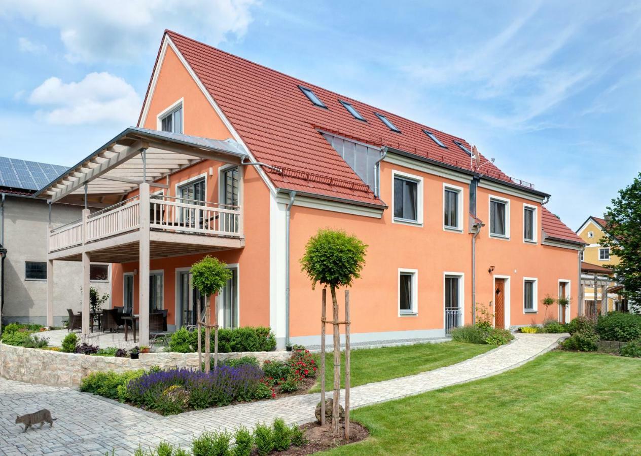 Отель Simmernhof Mossendorf Бургленгенфельд Экстерьер фото